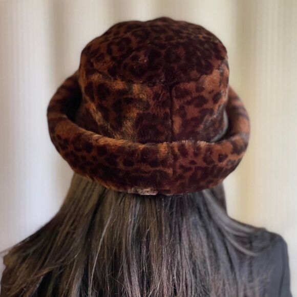 Vtg 90s Ben Berger Luxury Collection Faux Fur Leopard Print Hat Mod Cuffed Brim - Picture 5 of 8